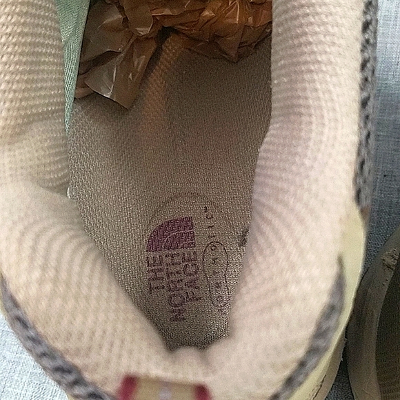 The North Face Gore-Tex weatherproof hiking ankle boots women's size 10 - Picture 5 of 13